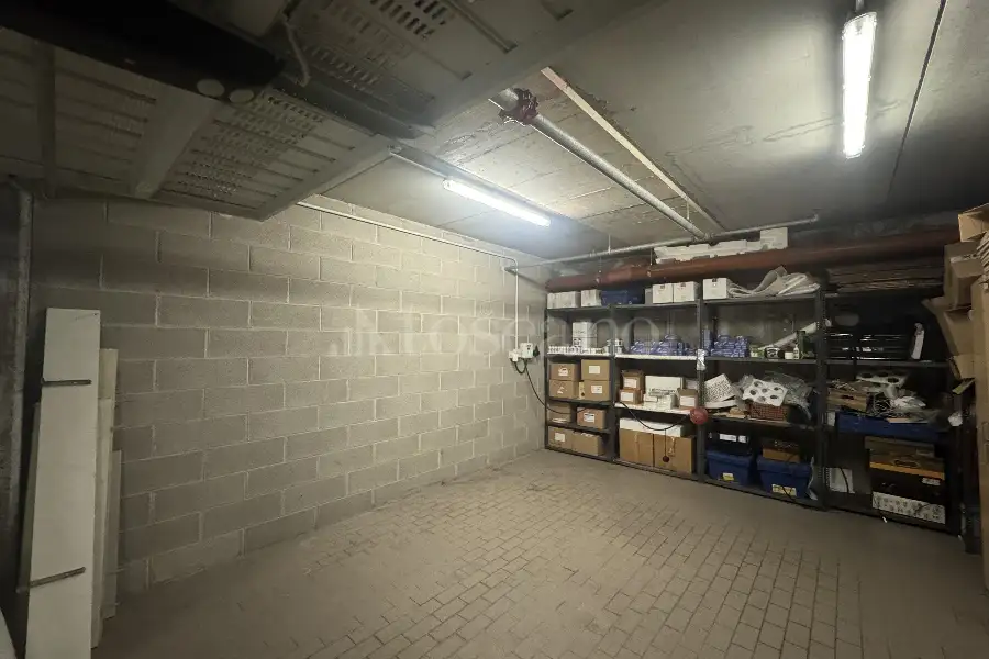 Box in affitto di 26 mq a €300 (rif. 24/2025)