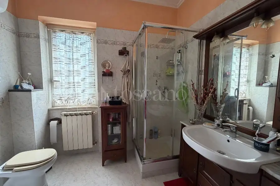 Villa Bifamiliare in vendita di 310 mq a €535.000 (rif. 28/2026)