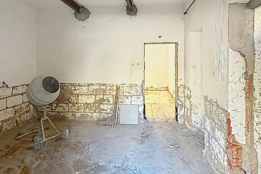 Casa Indipendente in vendita di 250 mq a €138.000 (rif. 129/2026)
