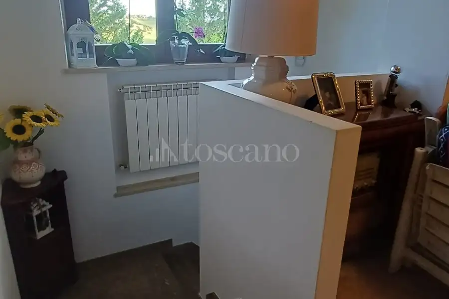 Villa in vendita di 400 mq a €1.230.000 (rif. 11/2026)