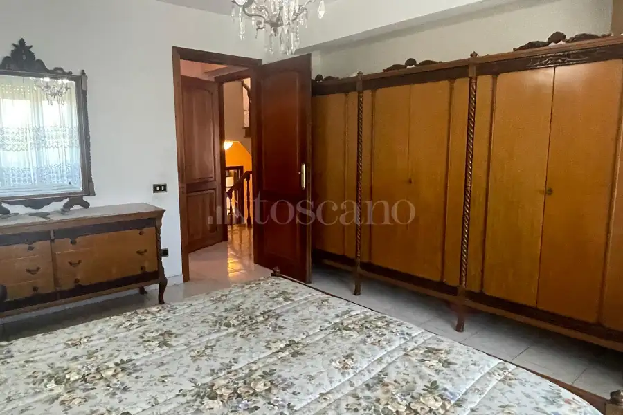 Villa in vendita di 320 mq a €469.000 (rif. 77/2024)