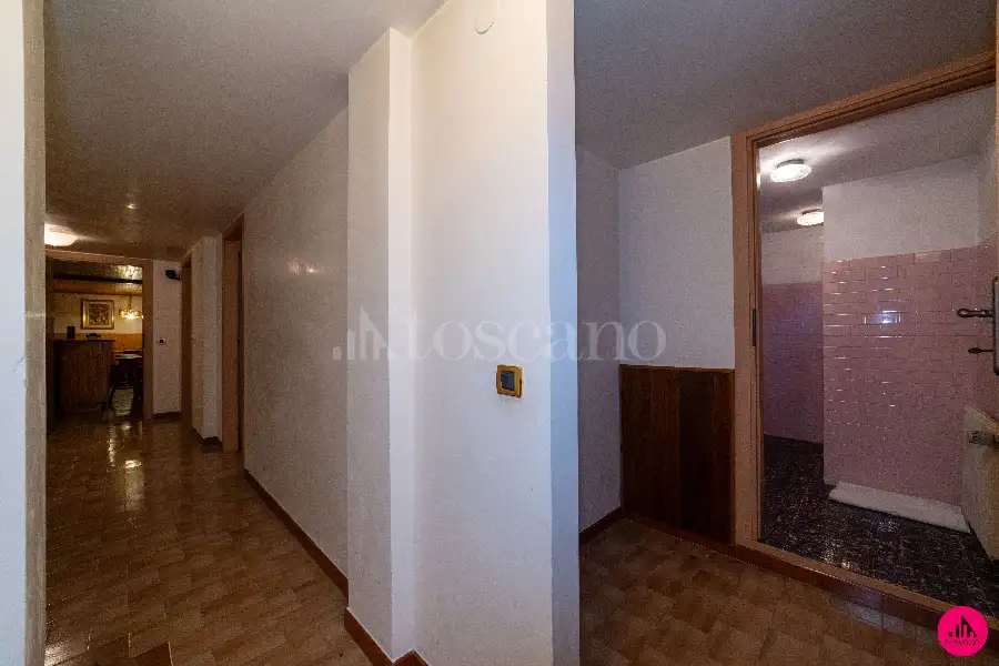 Villa in vendita di 390 mq a €430.000 (rif. 171/2025)