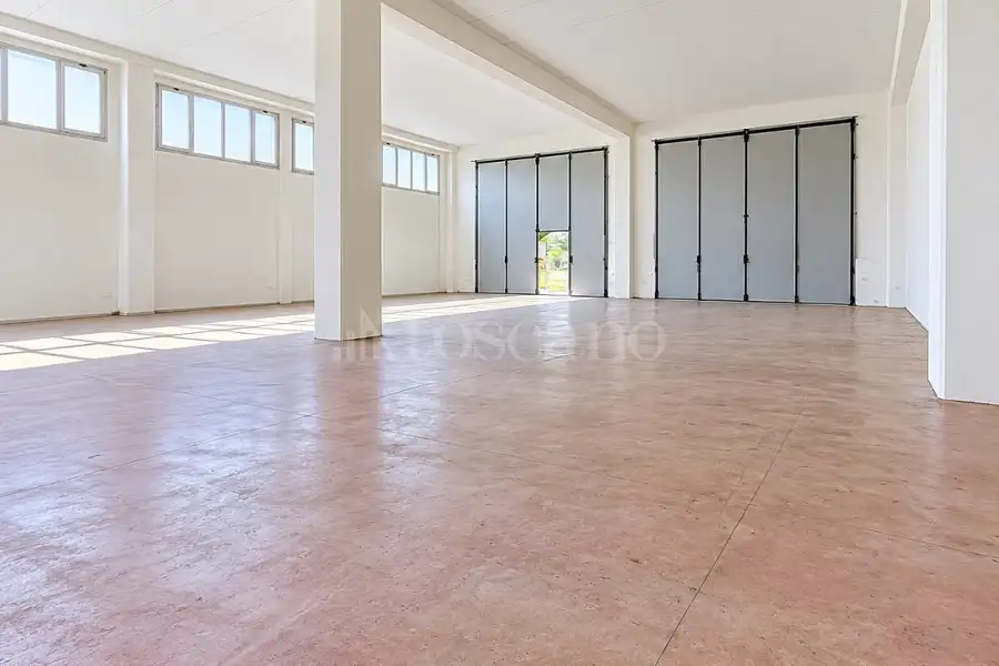 Capannone in vendita di 310 mq a €250.000 (rif. 214/2026)