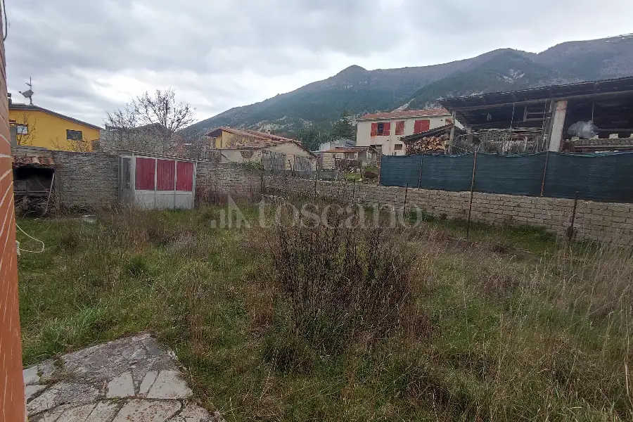 Villa in vendita di 250 mq a €70.000 (rif. 19/2026)