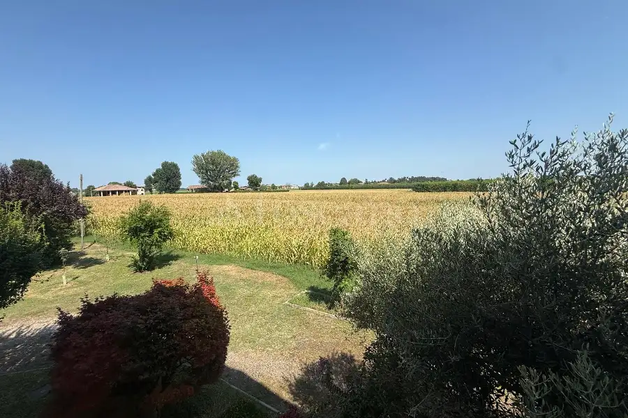 Casa Indipendente in vendita di 600 mq a €1.359.000 (rif. 49/2026)