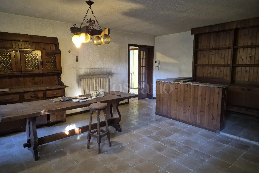 Villa in vendita di 330 mq trattativa riservata (rif. 3/2026)