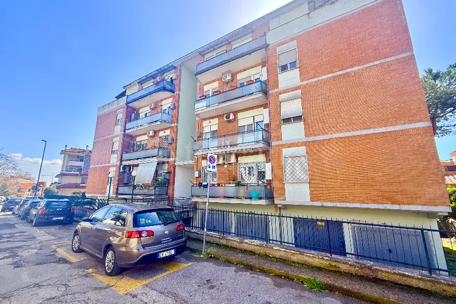 Attico in vendita di 174 mq a €189.000 (rif. 25/2026)