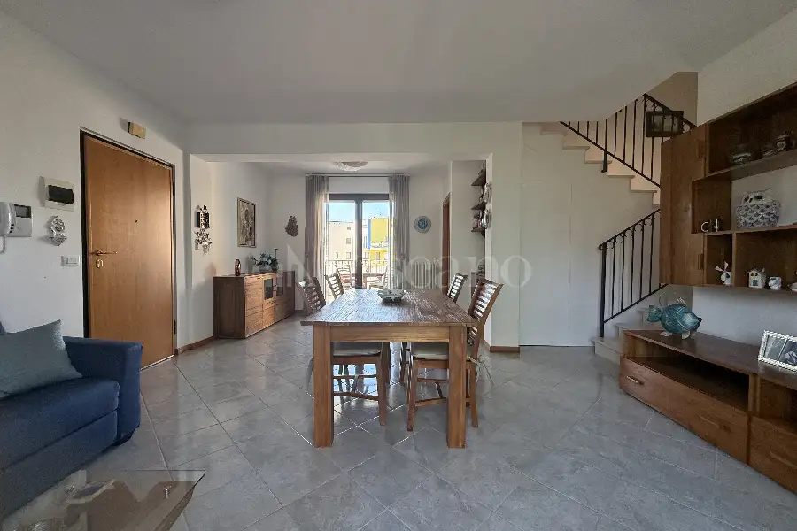 Attico in vendita di 120 mq a €329.000 (rif. 15/2026)