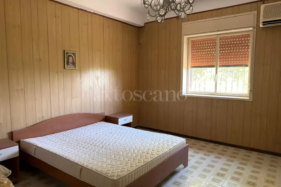 Villa in vendita di 430 mq a €369.000 (rif. 27/2026)