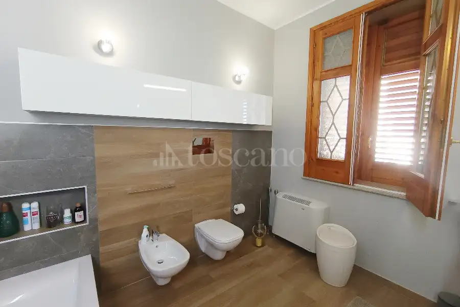Casa in vendita di 218 mq a €174.000 (rif. 88/2025)
