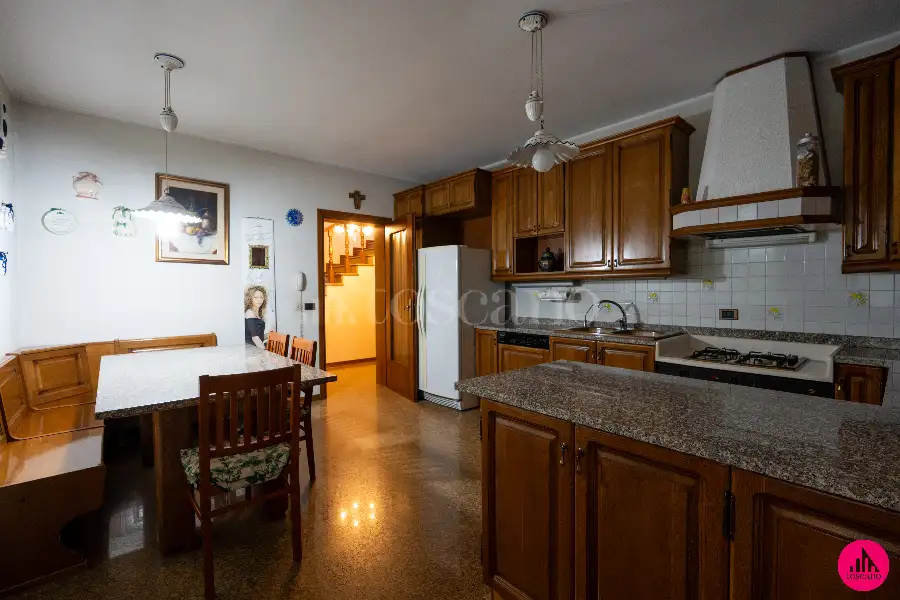 Villino a Schiera in vendita di 228 mq a €395.000 (rif. 177/2026)