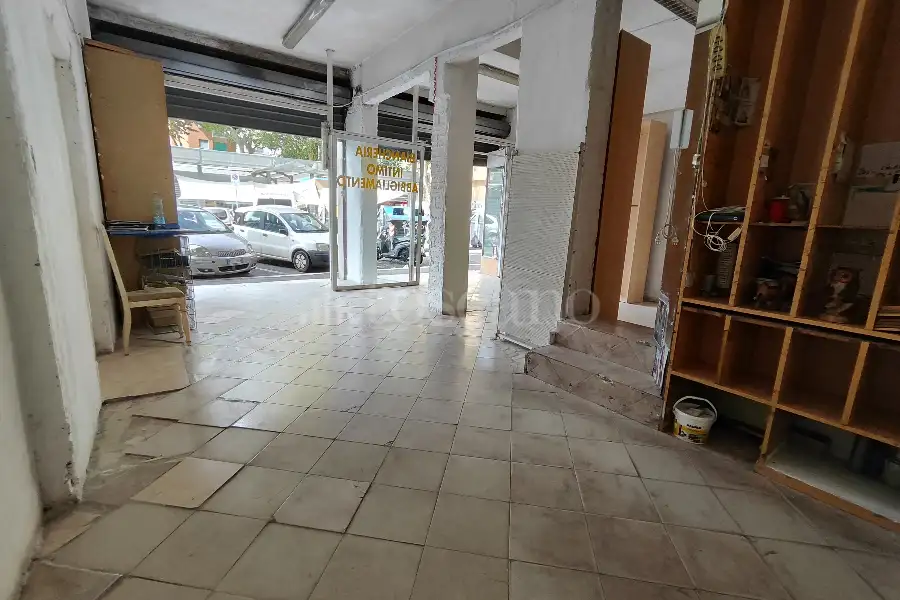 Negozio in vendita di 80 mq a €170.000 (rif. 21/2025)