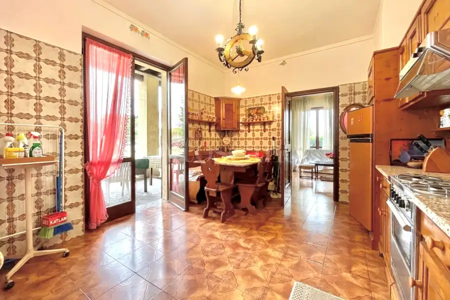 Villa in vendita di 400 mq a €520.000 (rif. 13/2026)