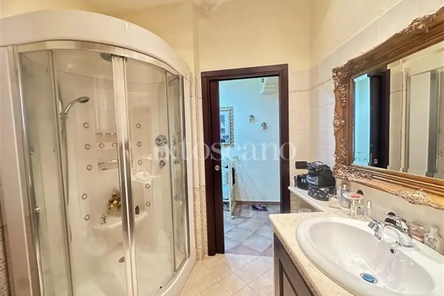 Casa in vendita di 216 mq a €219.000 (rif. 98/2026)