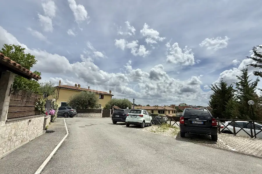 Villa in vendita di 165 mq a €899.000 (rif. 12/2026)