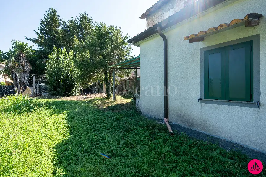 Villino a Schiera in vendita di 90 mq a €85.000 (rif. 62/2026)