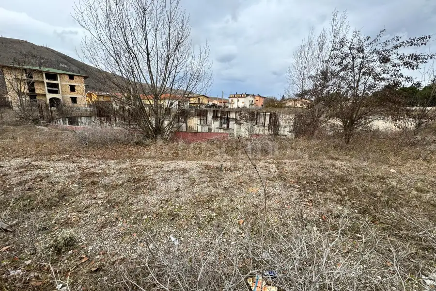 Edificabile Residenziali in vendita di 1.869 mq trattativa riservata (rif. 3/2025)