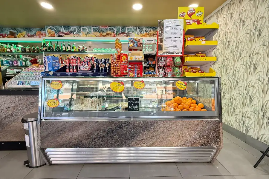 Attività Commerciale in vendita di 70 mq a €69.000 (rif. 25/2026)