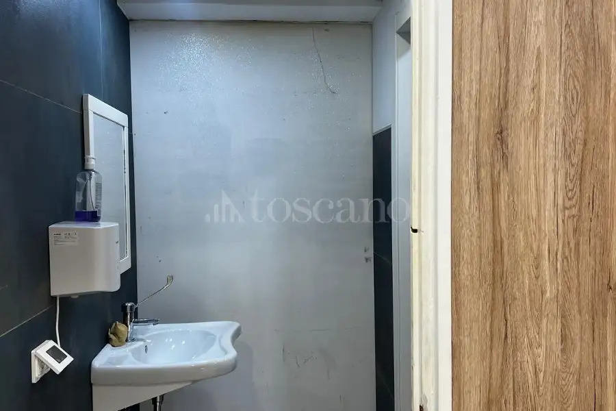 Attività Commerciale in vendita di 109 mq a €170.000 (rif. 14/2026)