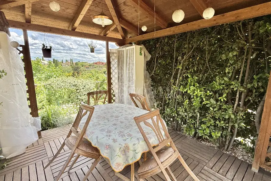 Villa in vendita di 165 mq a €899.000 (rif. 12/2026)