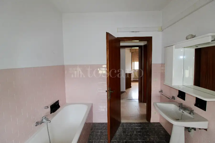 Villa in vendita di 339 mq a €250.000 (rif. 138/2026)