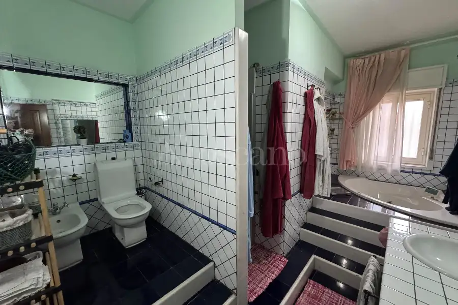 Villa Bifamiliare in vendita di 480 mq a €499.000 (rif. 171/2026)