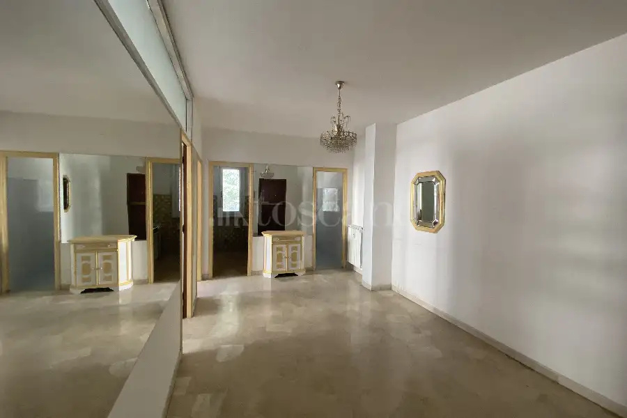 Ufficio in affitto di 85 mq a €1.100 (rif. 20/2025)