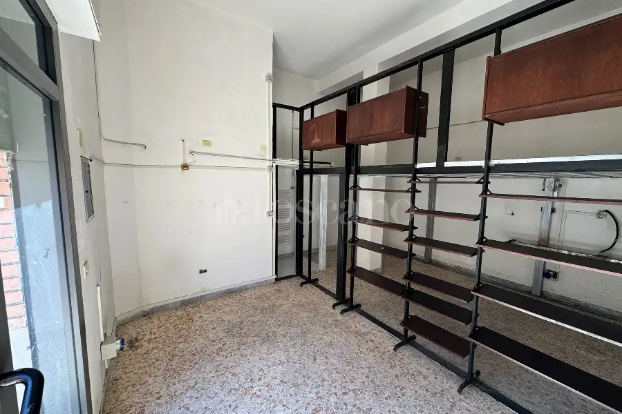 Negozio in vendita di 50 mq a €110.000 (rif. 37/2026)