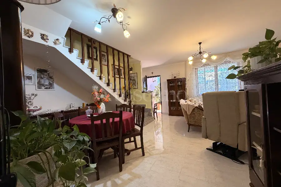 Villa Plurifamiliare in vendita di 130 mq a €205.000 (rif. 3/2026)