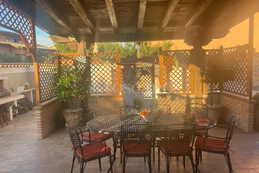 Casa Indipendente in vendita di 260 mq a €460.000 (rif. 68/2026)