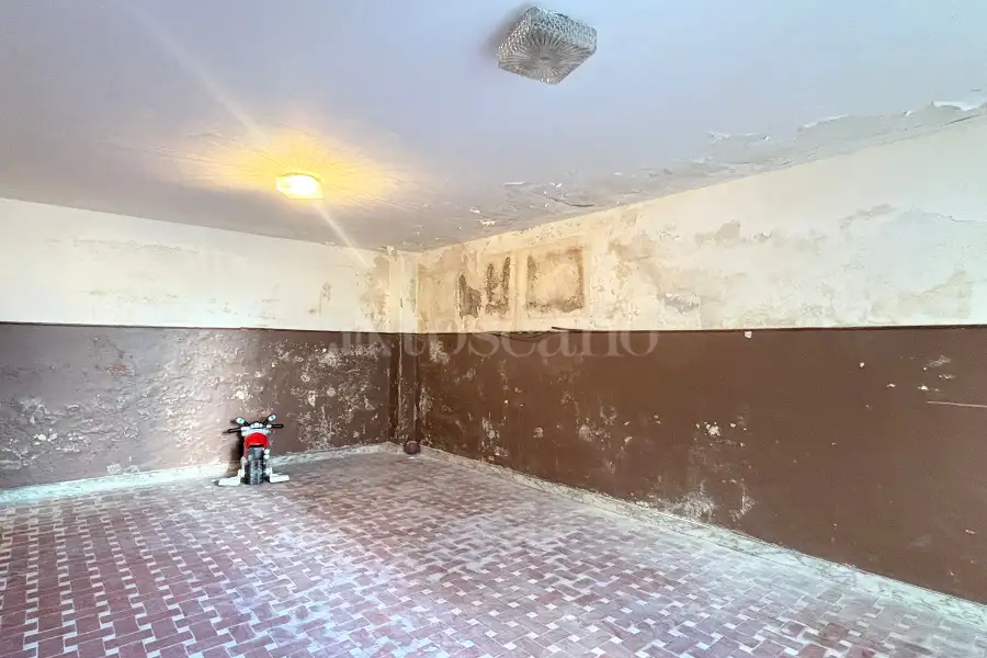 Palazzo in vendita di 280 mq a €168.000 (rif. 19/2026)