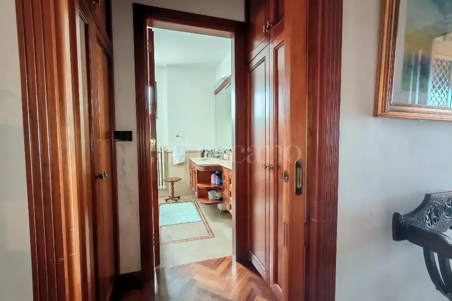 Attico in vendita di 164 mq a €330.000 (rif. 3/2026)