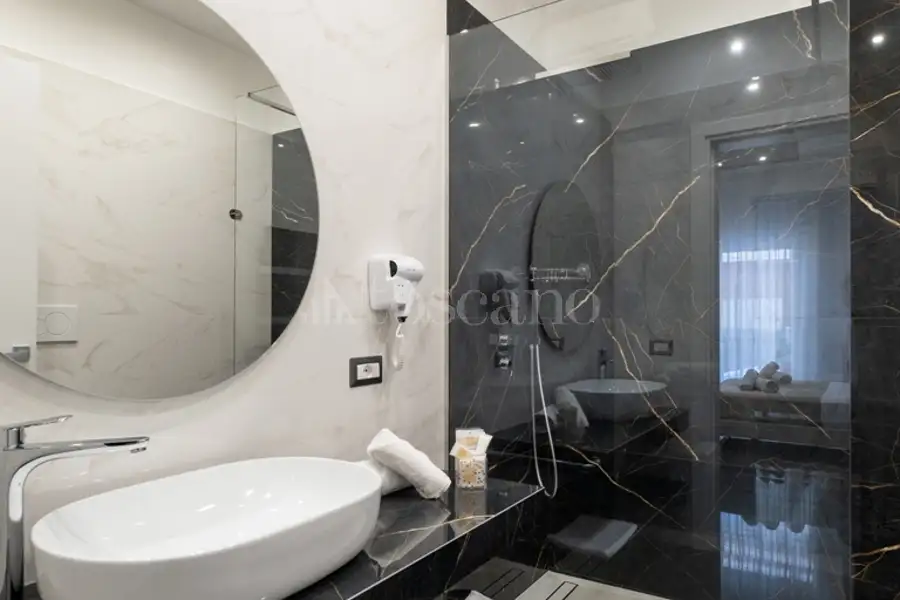 Casa Indipendente in vendita di 193 mq a €850.000 (rif. 20/2026)