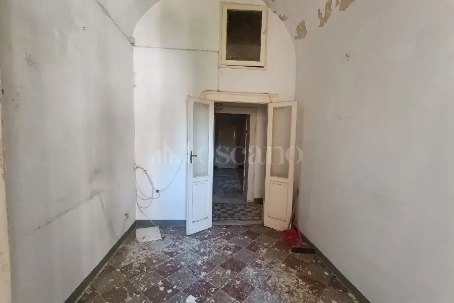 Palazzo in vendita di 408 mq a €1.100.000 (rif. 23/2026)