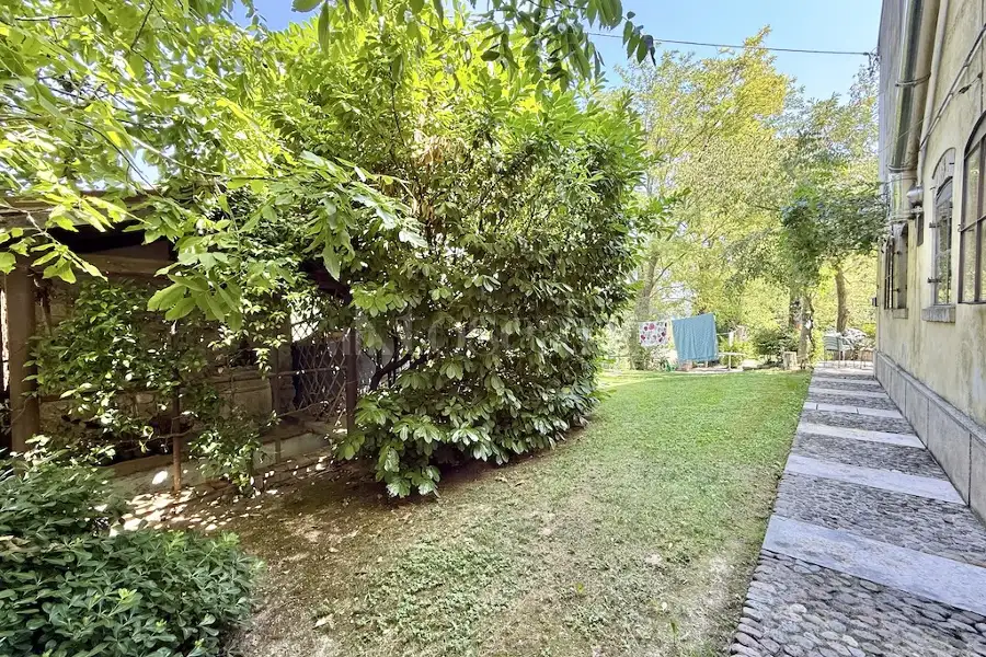 Villa in vendita di 380 mq a €795.000 (rif. 26/2026)