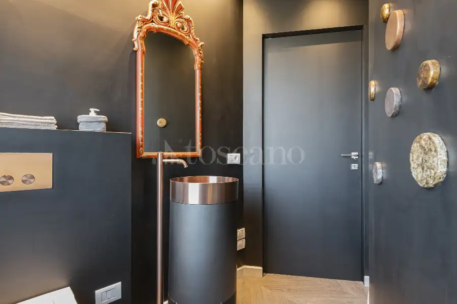 Attico in vendita di 80 mq a €1.100.000 (rif. 74/2026)