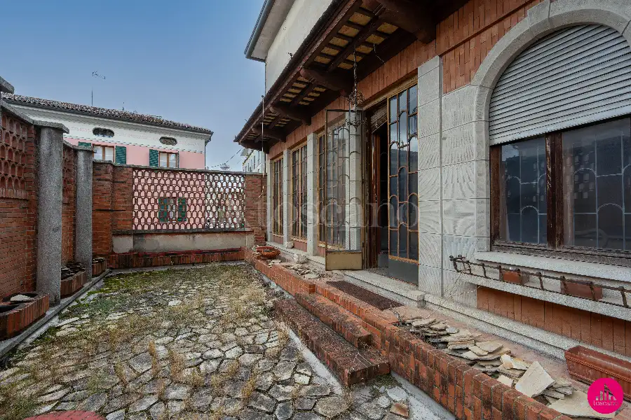 Casa in vendita di 300 mq a €219.000 (rif. 190/2026)