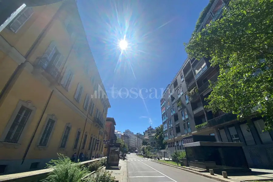 Box in affitto di 13 mq a €375 (rif. 68/2026)