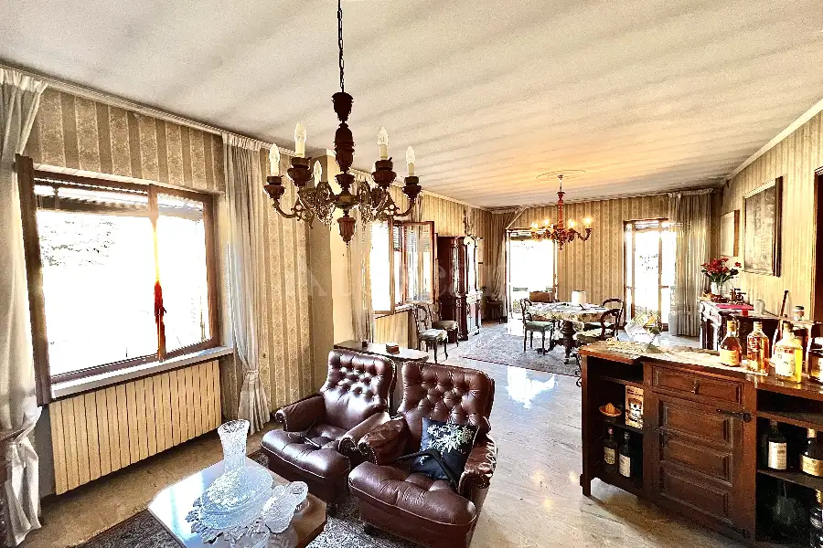 Villa in vendita di 297 mq a €469.000 (rif. 1/2025)