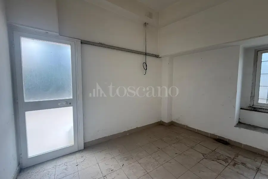 Laboratorio in vendita di 136 mq a €175.000 (rif. 15/2026)