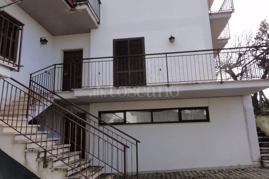 Casa in vendita di 270 mq a €219.000 (rif. 12/2026)