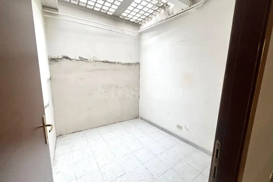 Negozio in vendita di 79 mq a €139.000 (rif. 17/2026)