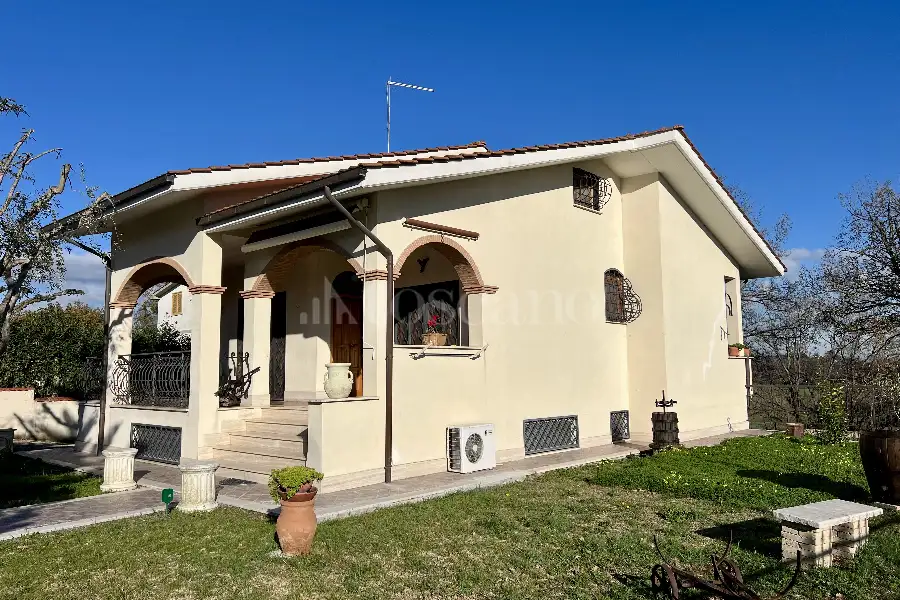 Villa in vendita di 150 mq a €465.000 (rif. 106/2025)