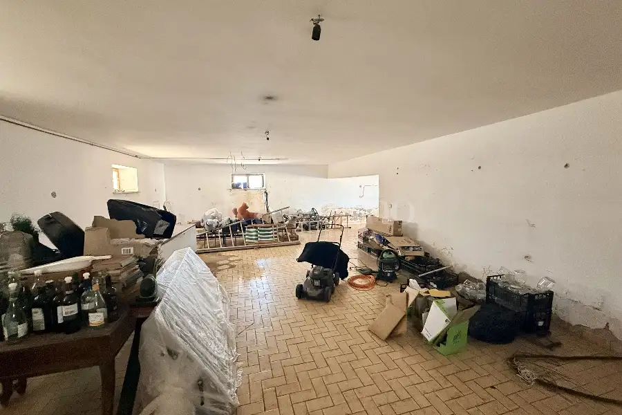 Casa Indipendente in vendita di 254 mq a €299.000 (rif. 81/2026)