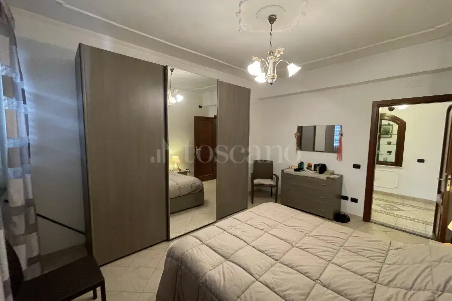 Casa Indipendente in vendita di 382 mq a €450.000 (rif. 2/2026)