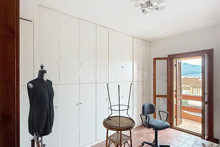 Villino a Schiera in vendita di 350 mq a €235.000 (rif. 96/2025)