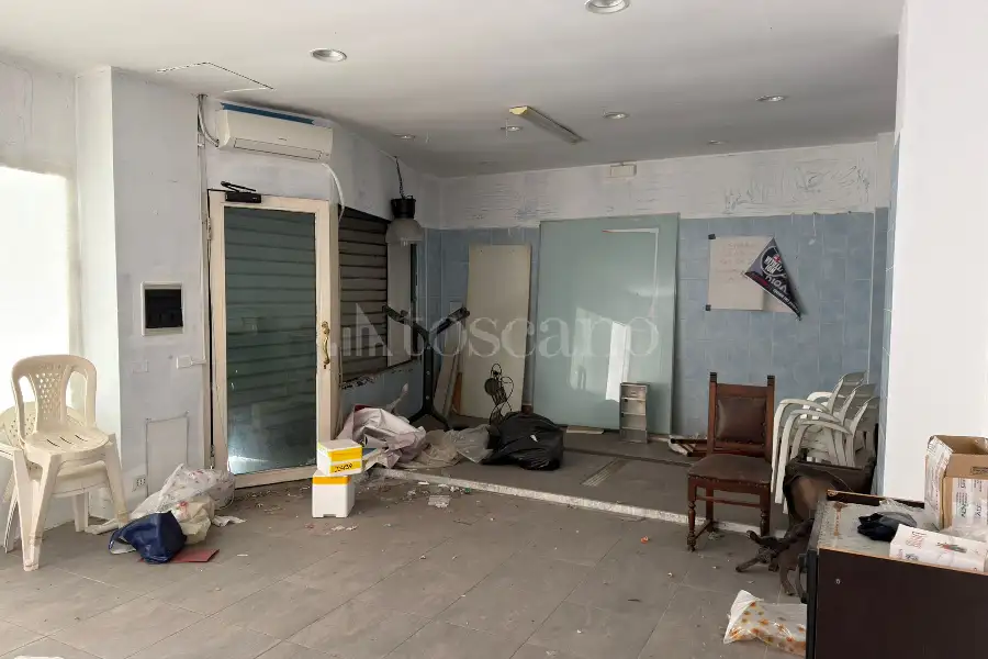 Negozio in vendita di 38 mq a €54.000 (rif. 72/2026)