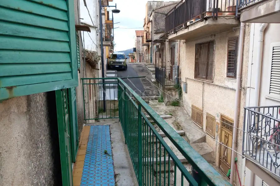 Casa Indipendente in vendita di 75 mq a €29.000 (rif. 17/2025)