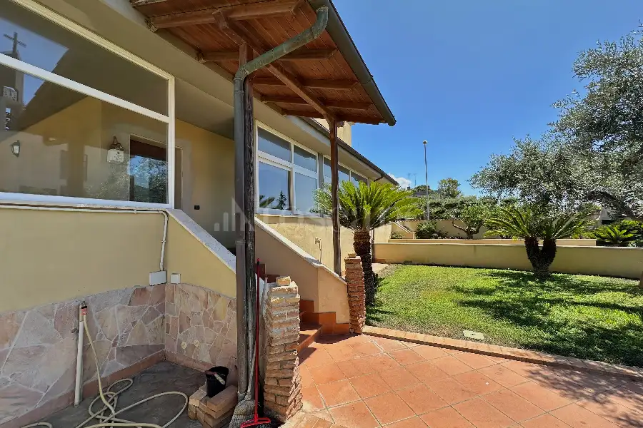 Villa in vendita di 240 mq a €689.000 (rif. 31/2025)