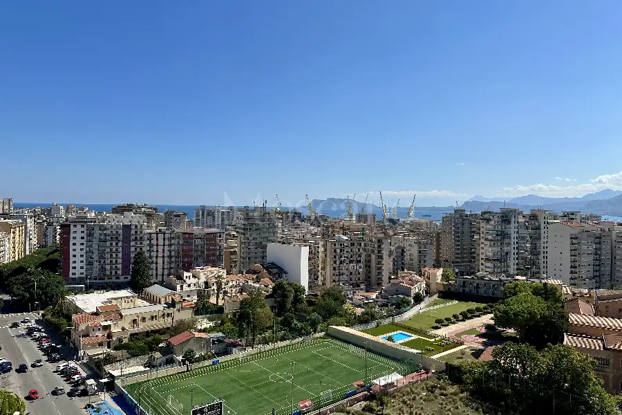 Attico in vendita di 140 mq a €420.000 (rif. 68/2026)
